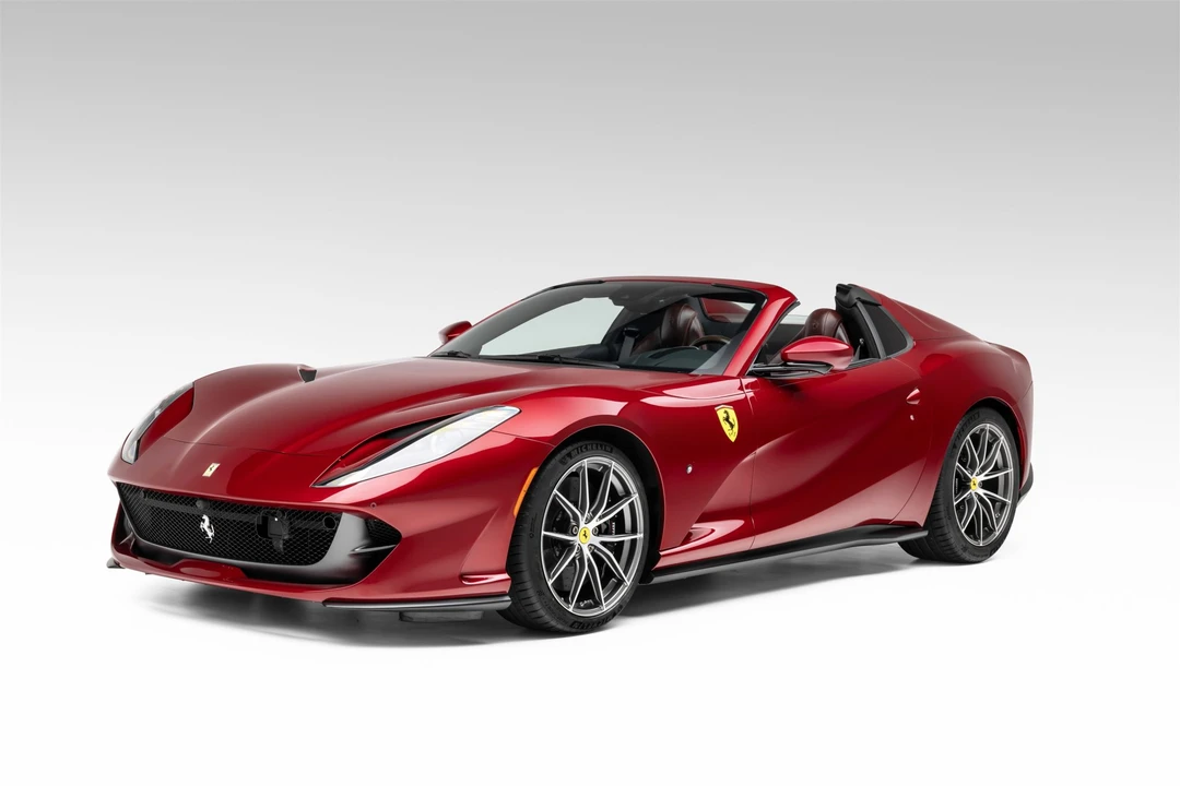 2022 Ferrari 812 GTS - Image 24 of 31