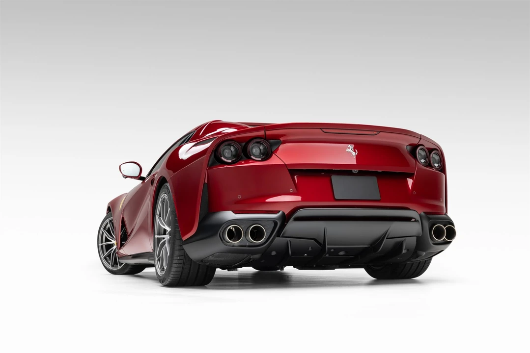 2022 Ferrari 812 GTS - Image 29 of 31