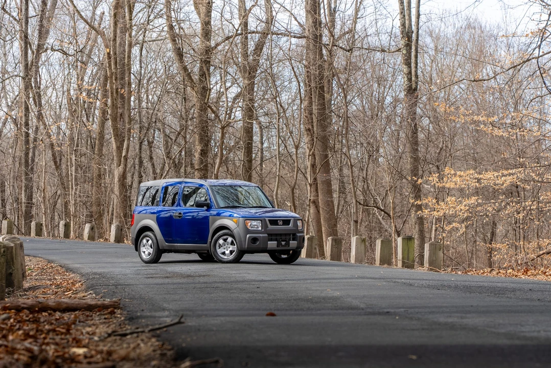 2004 Honda Element - Image 7 of 31