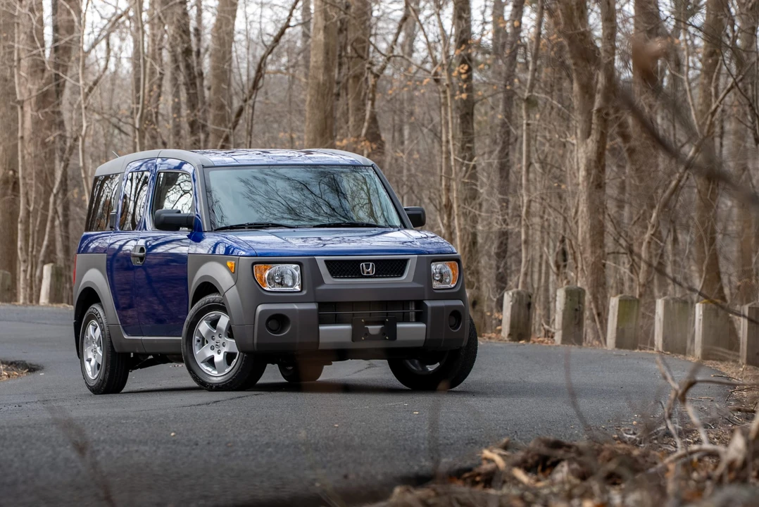 2004 Honda Element - Image 5 of 31