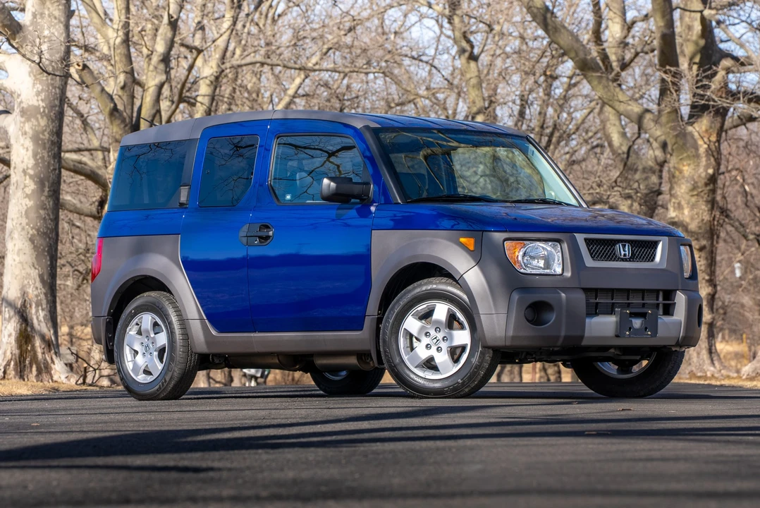 2004 Honda Element - Image 11 of 31
