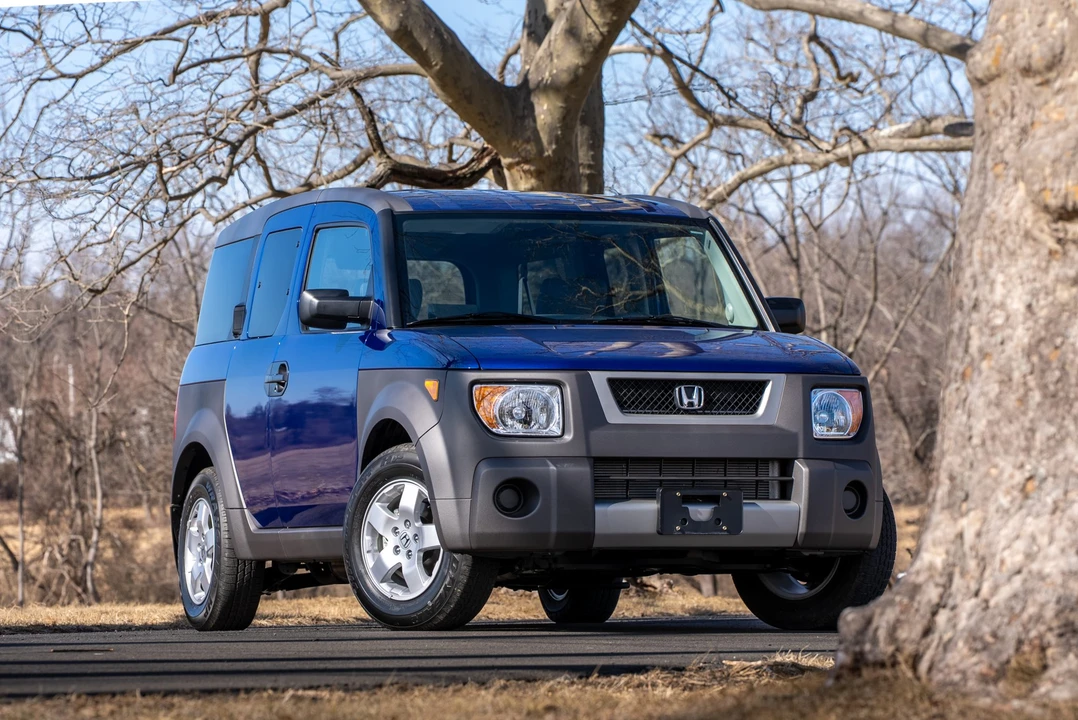 2004 Honda Element - Image 3 of 31