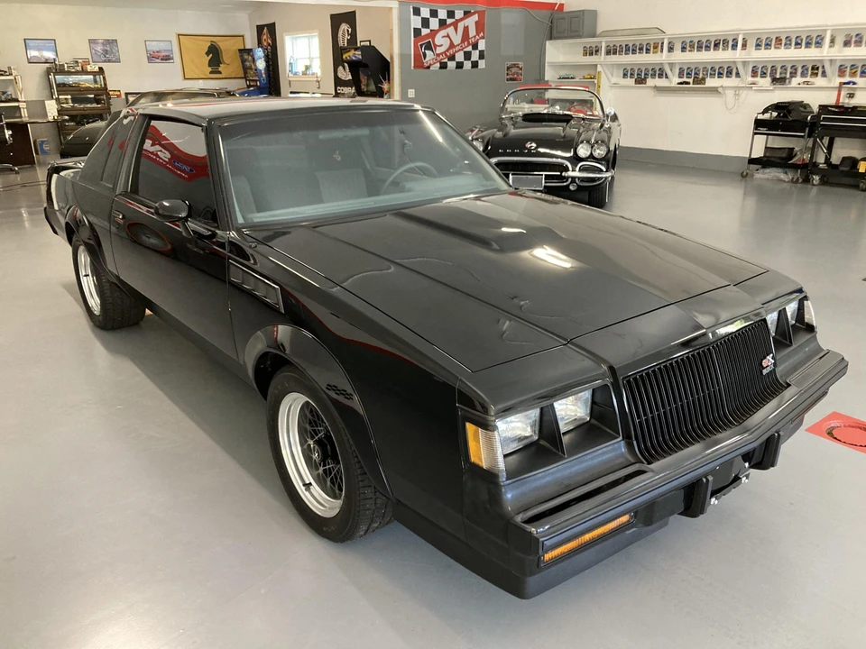 1987 Buick Grand National GNX - Image 27 of 31