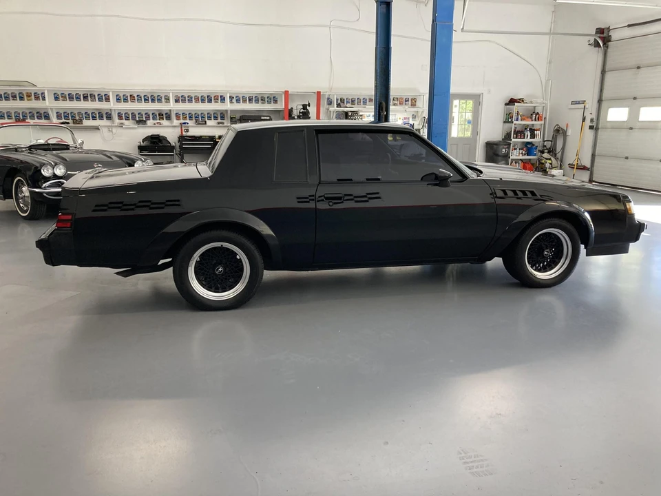 1987 Buick Grand National GNX - Image 18 of 31