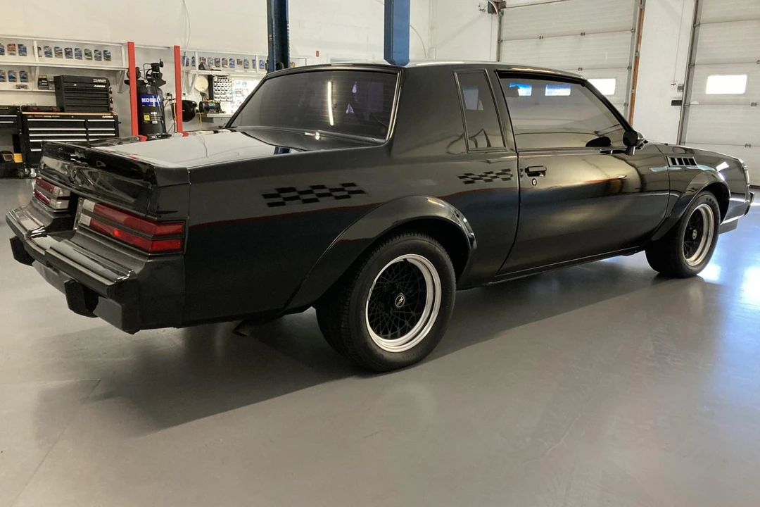 1987 Buick Grand National GNX - Image 17 of 31