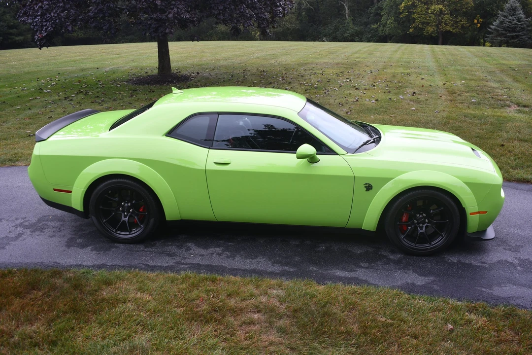 2023 Dodge Challenger SRT Hellcat 3rd Gen - Image 6 of 31