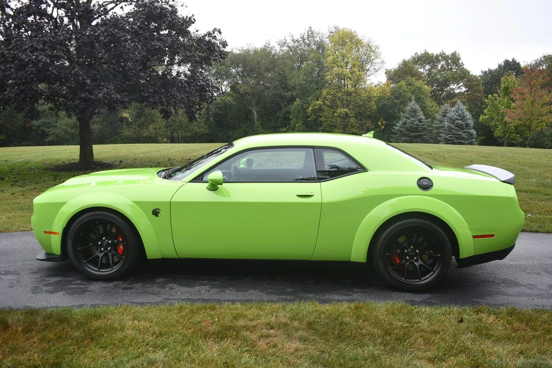 2023 Dodge Challenger SRT Hellcat 3rd Gen - Image 18 of 31