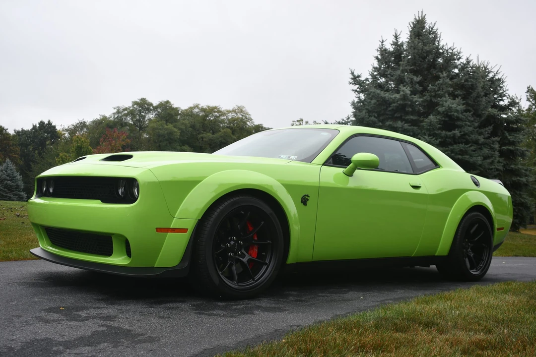 2023 Dodge Challenger SRT Hellcat 3rd Gen - Image 20 of 31
