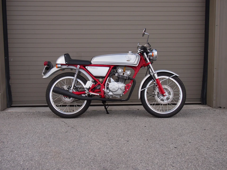 1997 Honda CB50R - Image 2 of 31