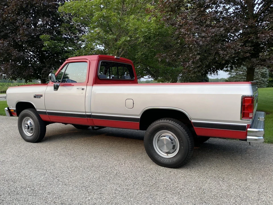 1990 Dodge Ram 1st Gen - Image 7 of 31