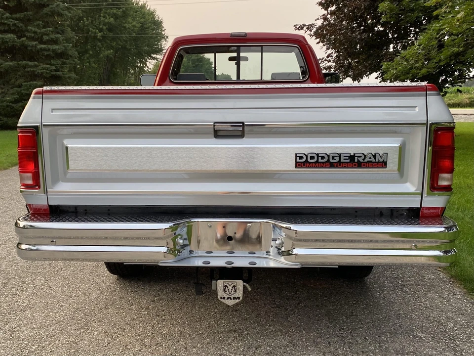 1990 Dodge Ram 1st Gen - Image 13 of 31
