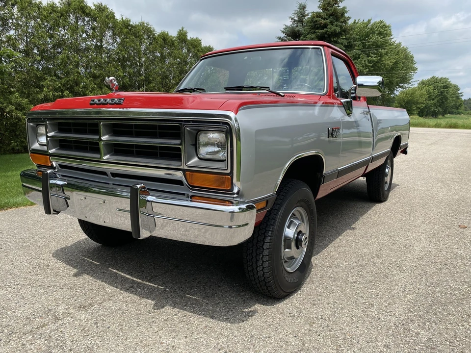 1990 Dodge Ram 1st Gen - Image 27 of 31