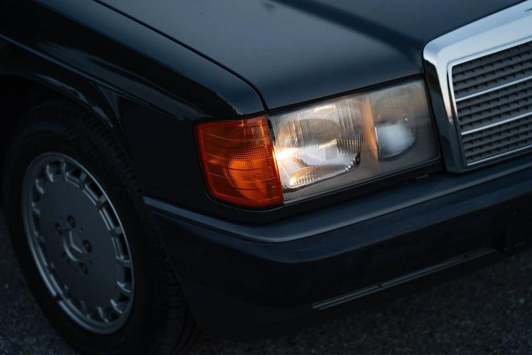 1991 Mercedes-Benz 190E - Image 29 of 31