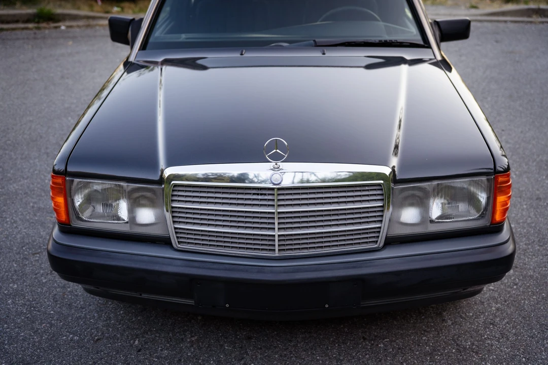 1991 Mercedes-Benz 190E - Image 17 of 31