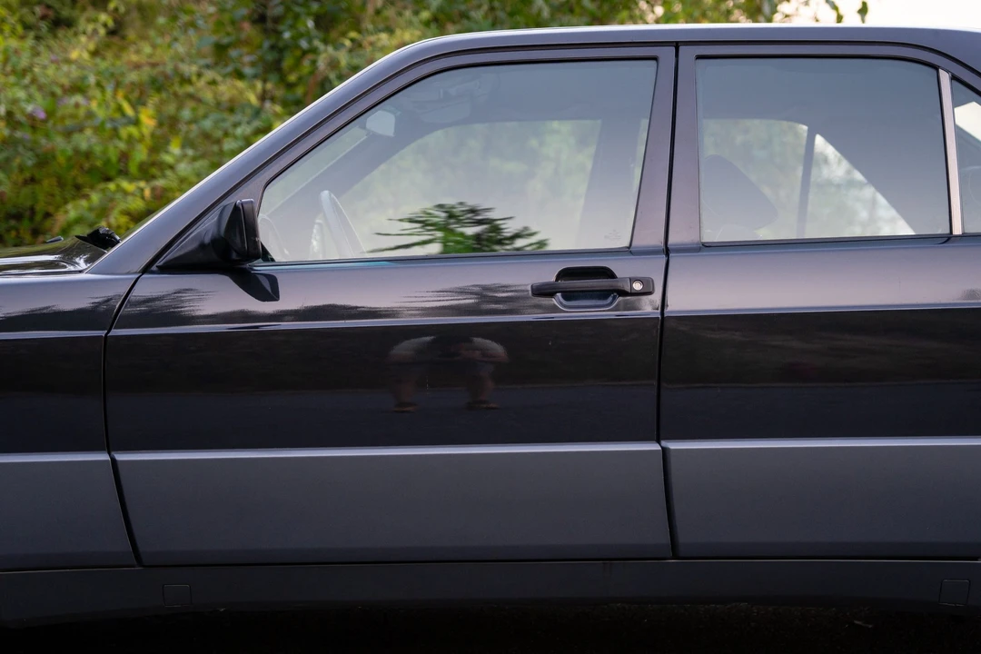 1991 Mercedes-Benz 190E - Image 19 of 31
