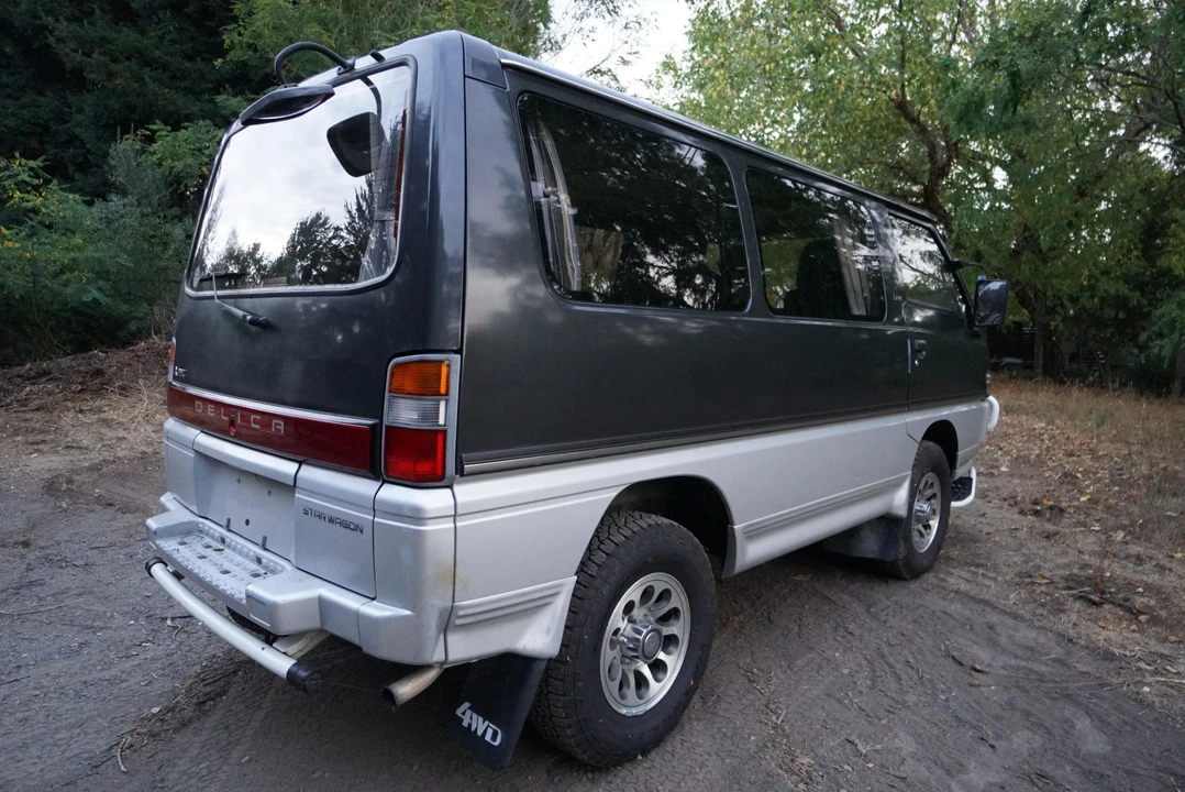 1991 Mitsubishi Delica 2nd Gen - Image 6 of 31
