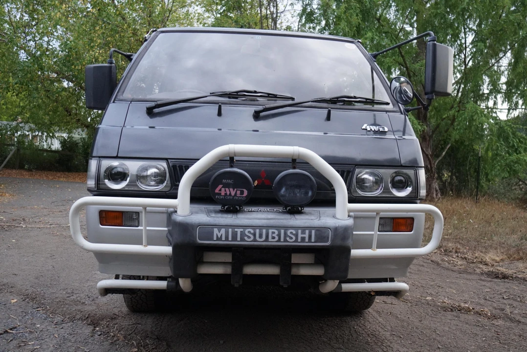 1991 Mitsubishi Delica 2nd Gen - Image 9 of 31