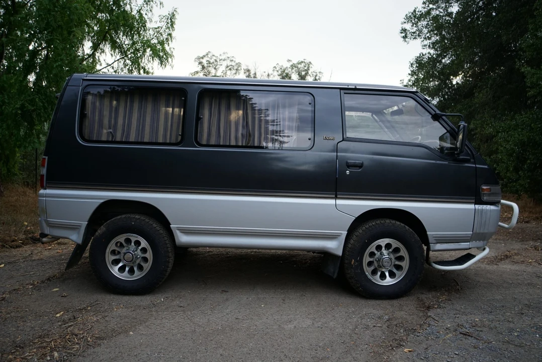 1991 Mitsubishi Delica 2nd Gen - Image 7 of 31