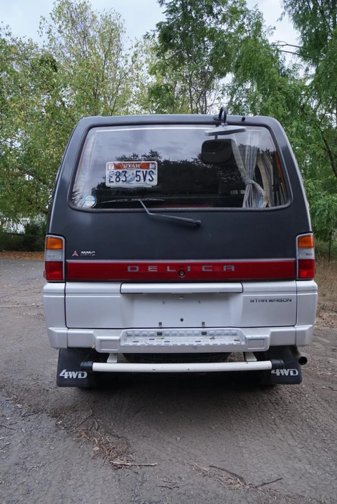 1991 Mitsubishi Delica 2nd Gen - Image 5 of 31