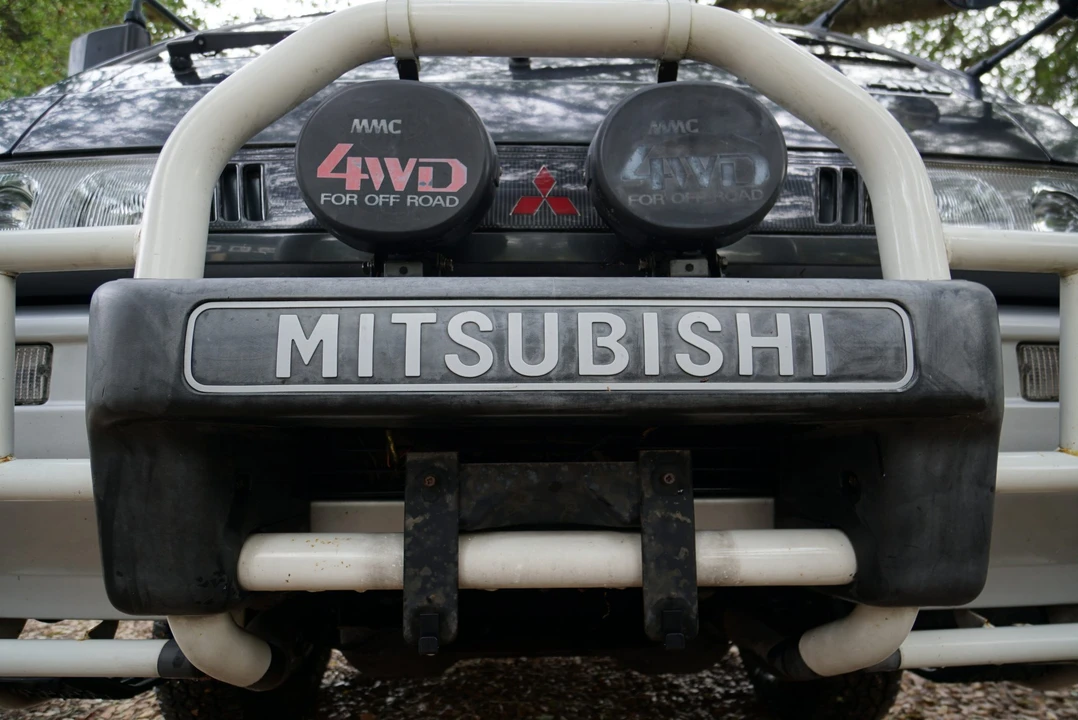 1991 Mitsubishi Delica 2nd Gen - Image 10 of 31