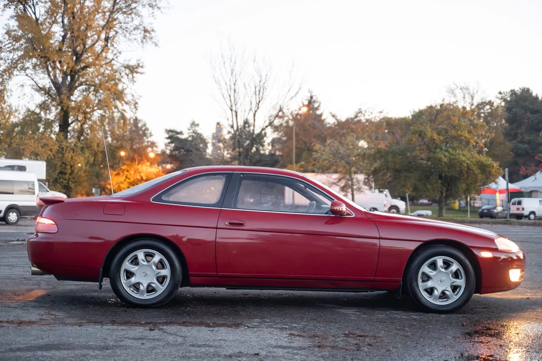 1995 Lexus SC400 - Image 28 of 31
