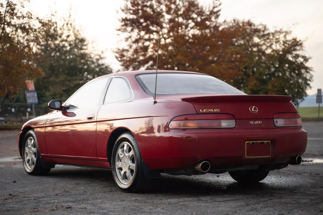 1995 Lexus SC400 - Image 18 of 31