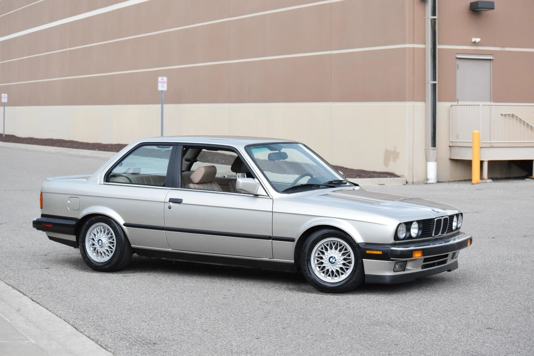 1988 BMW E30 3 Series - Image 2 of 31