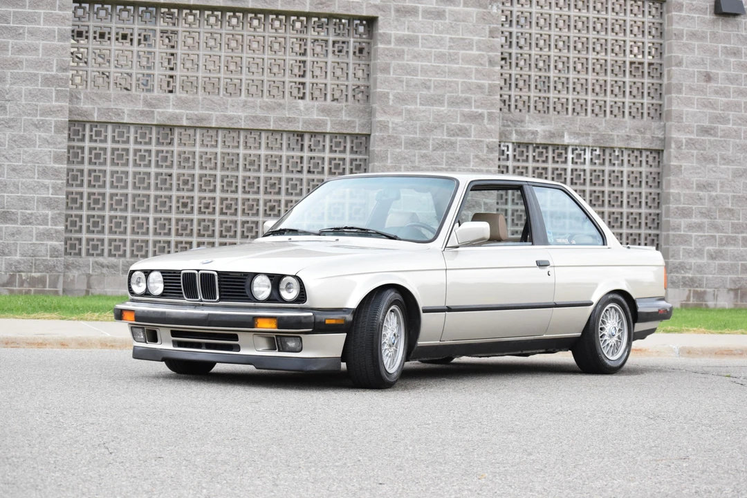 1988 BMW E30 3 Series - Image 12 of 31