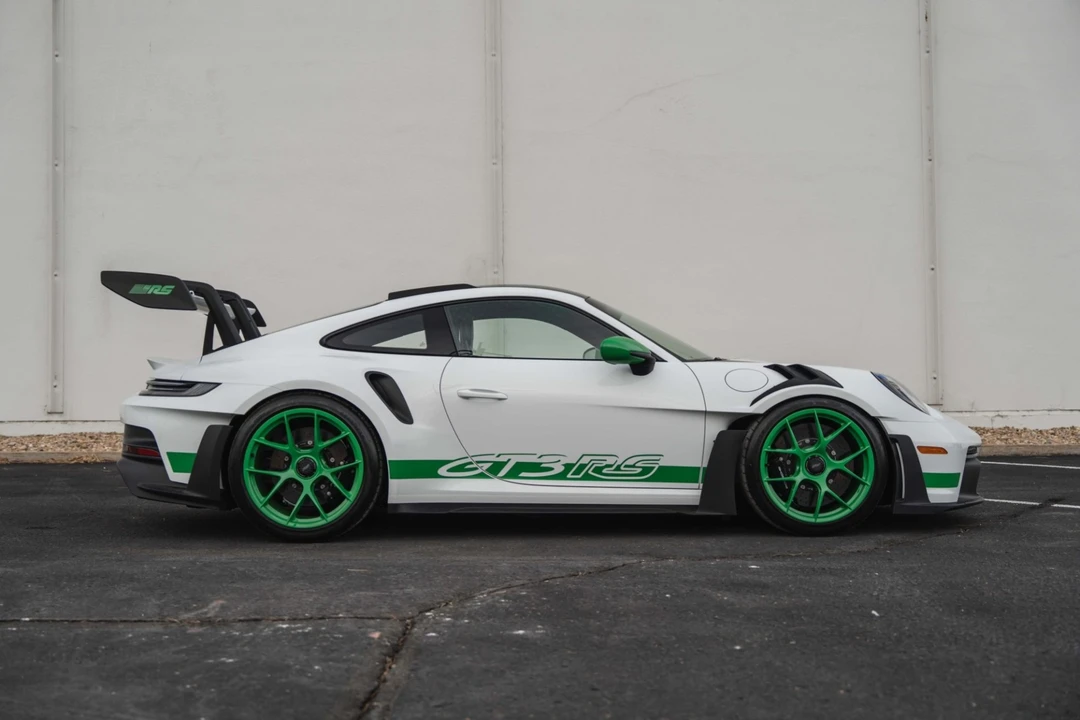 2023 Porsche 992 GT3 RS - Image 4 of 11