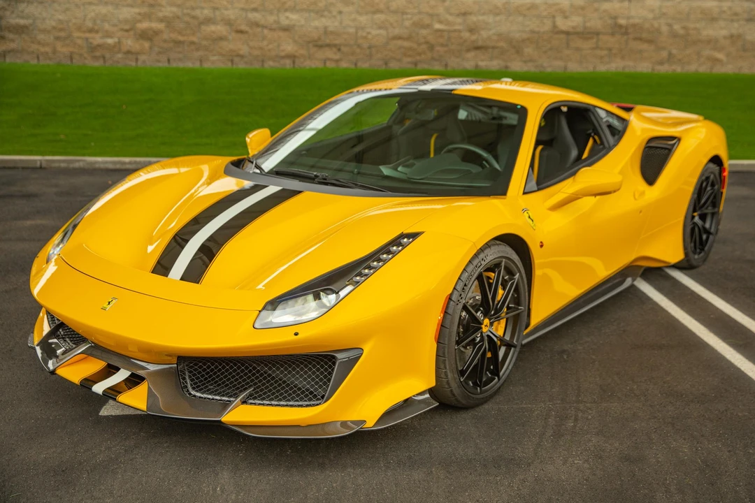 2020 Ferrari 488 Pista - Image 4 of 31