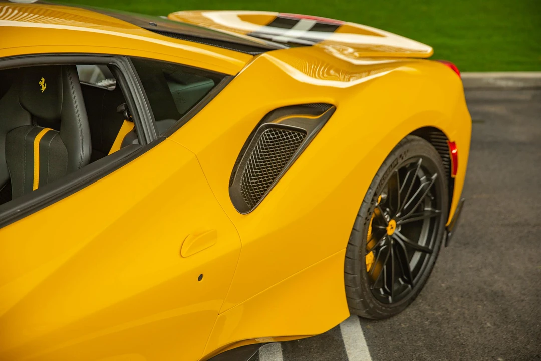 2020 Ferrari 488 Pista - Image 19 of 31