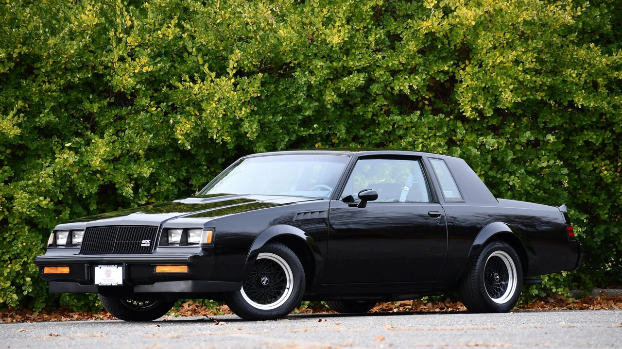 1987 Buick Grand National GNX - Image 2 of 31