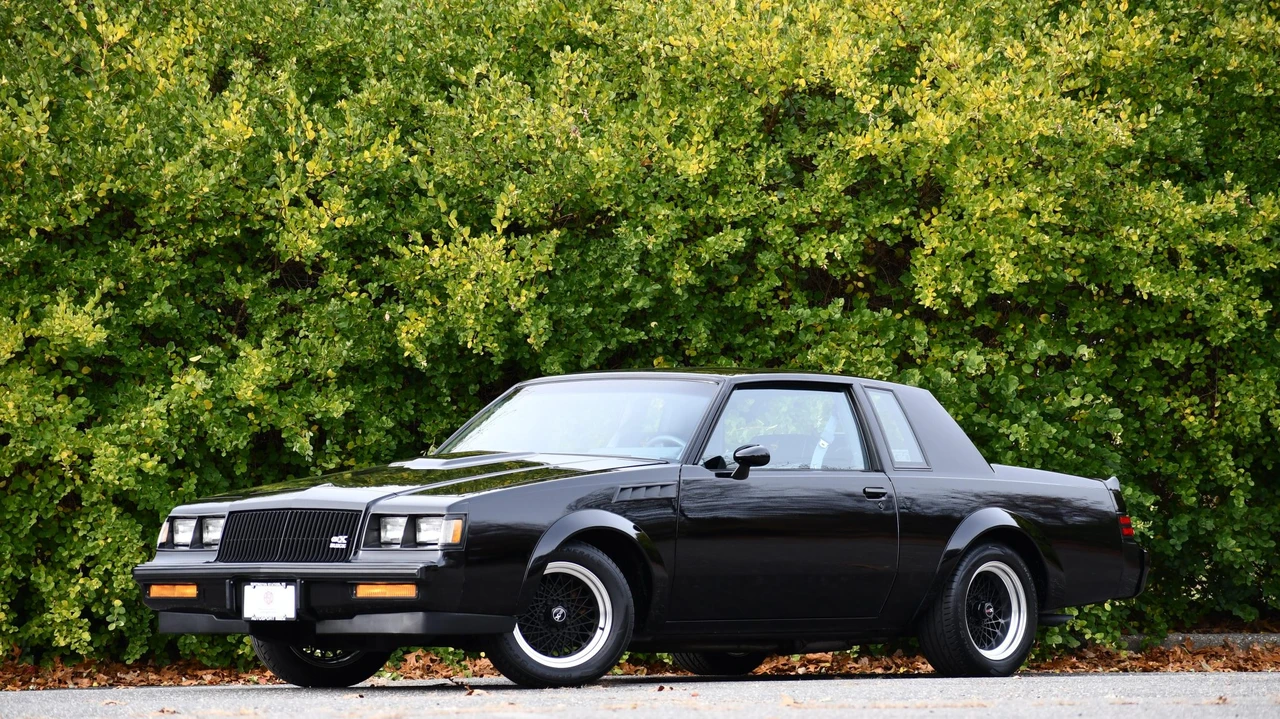 1987 Buick Grand National GNX - Image 3 of 31