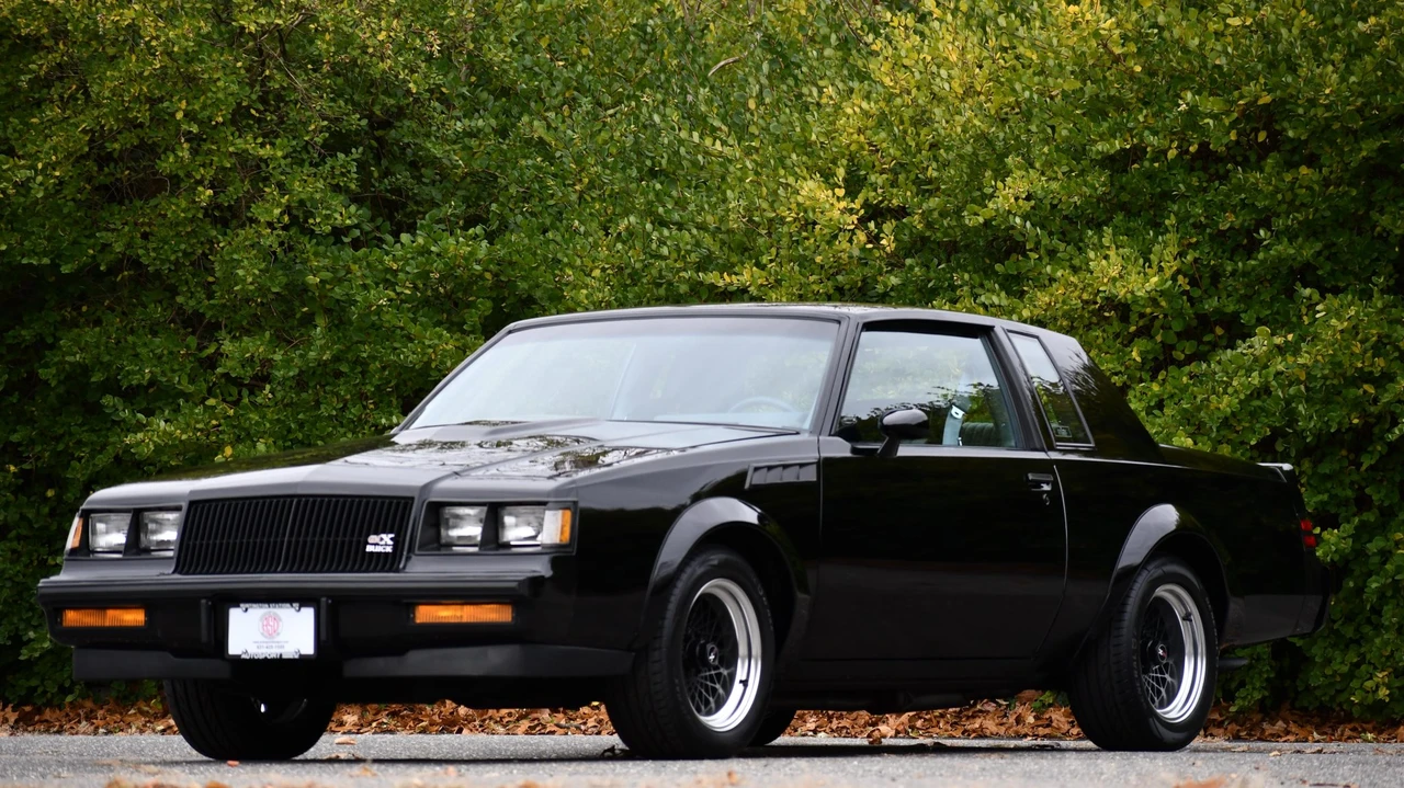 1987 Buick Grand National GNX - Image 5 of 31