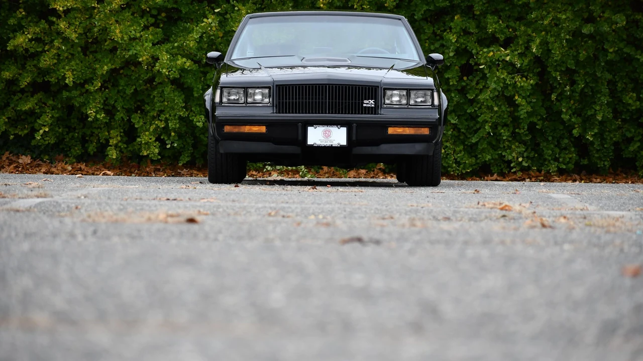 1987 Buick Grand National GNX - Image 14 of 31