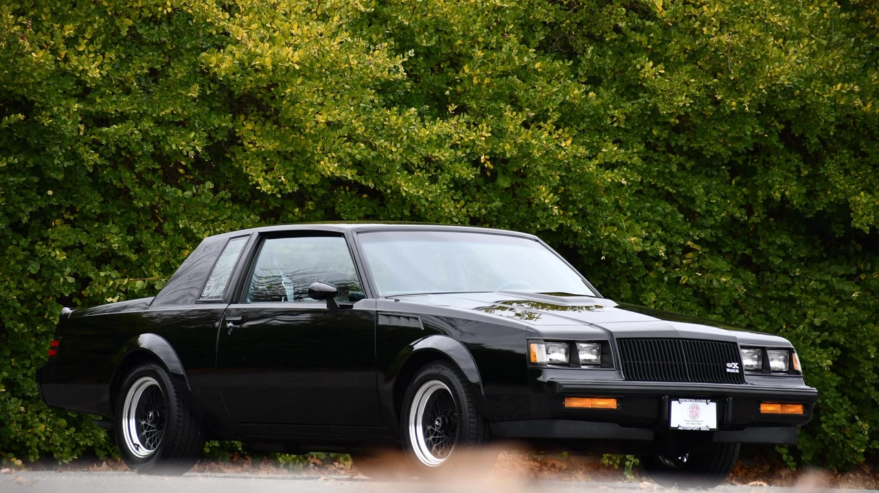 1987 Buick Grand National GNX - Image 18 of 31
