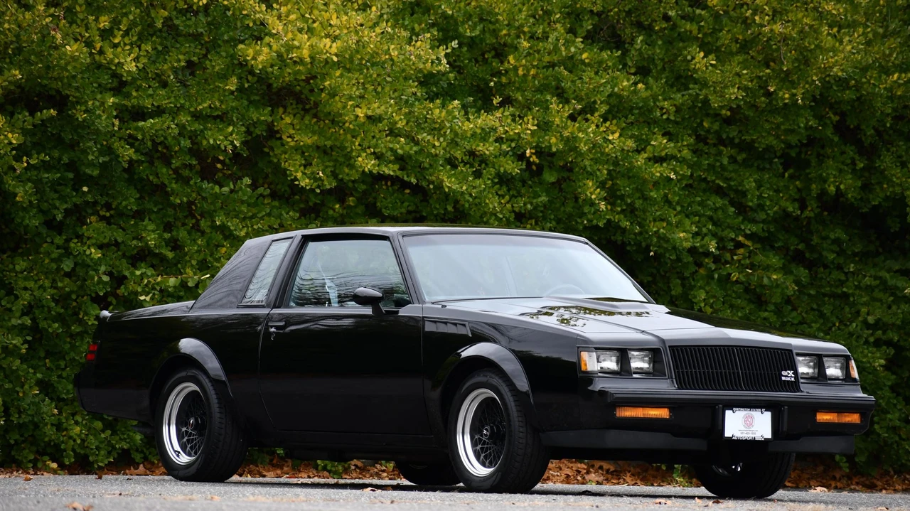 1987 Buick Grand National GNX - Image 24 of 31