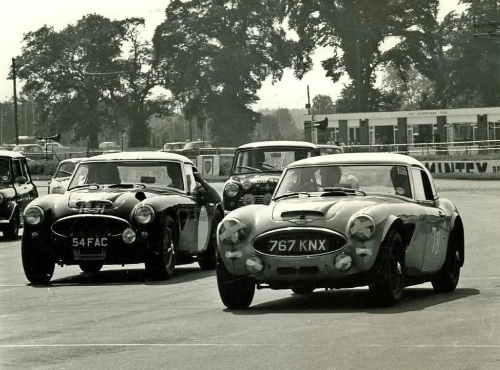 1964 Austin-Healey 3000 Mark II - Image 3 of 18