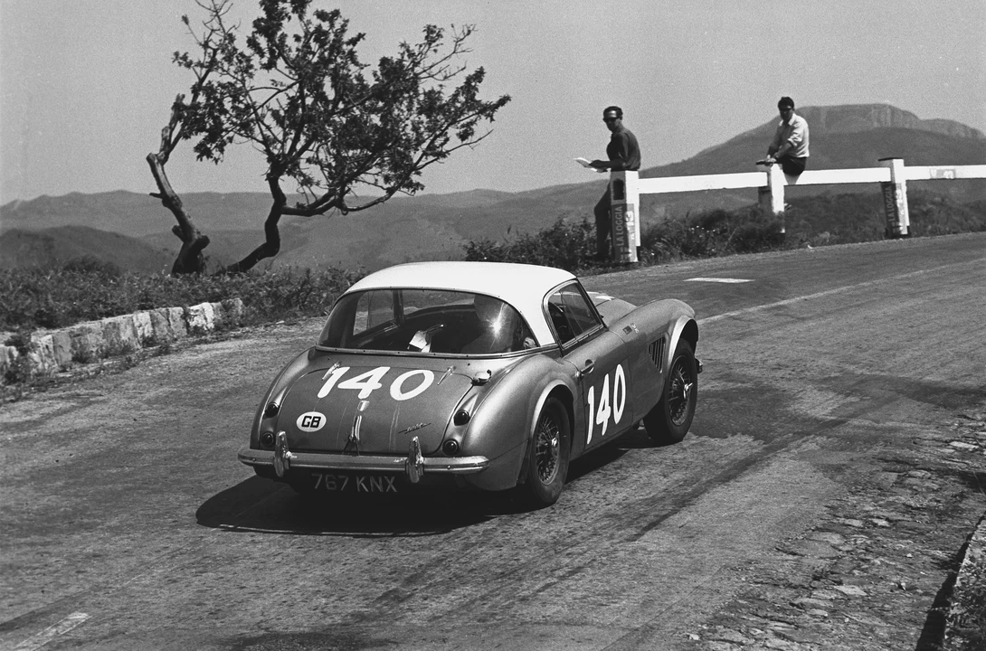 1964 Austin-Healey 3000 Mark II - Image 4 of 18