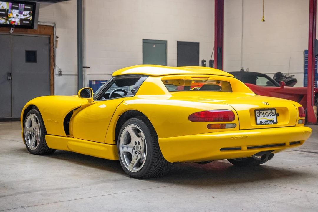 2001 Dodge Viper 2nd Gen - Image 23 of 31