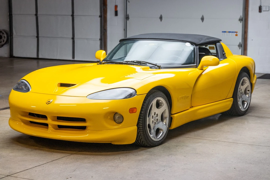 2001 Dodge Viper 2nd Gen - Image 9 of 31