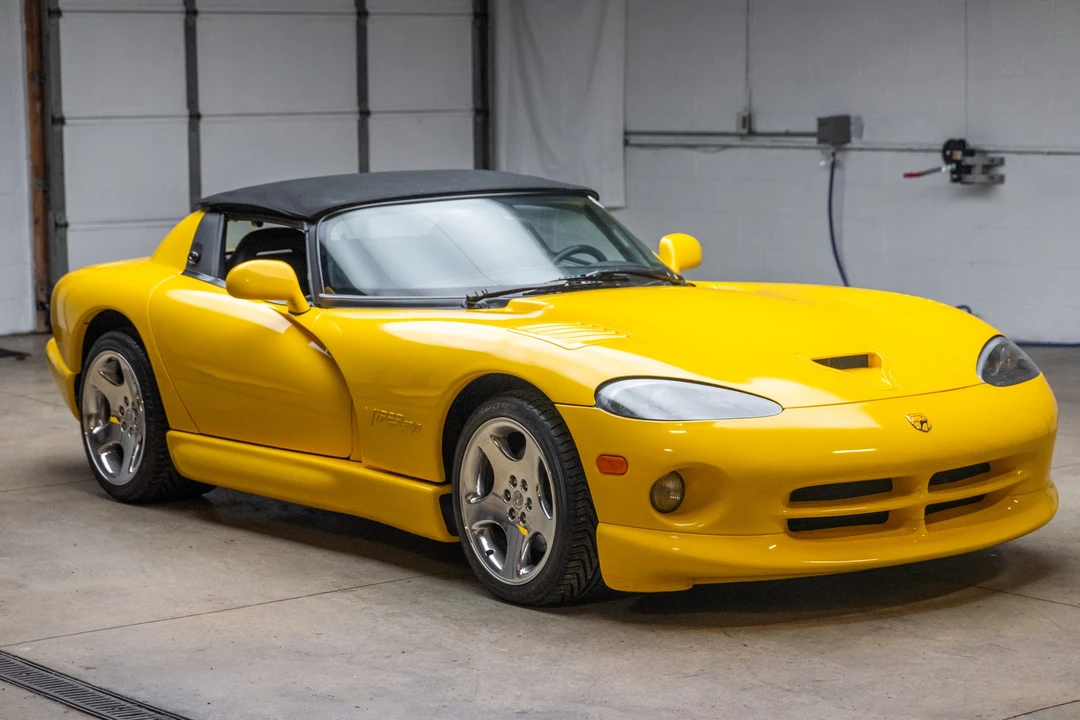 2001 Dodge Viper 2nd Gen - Image 11 of 31