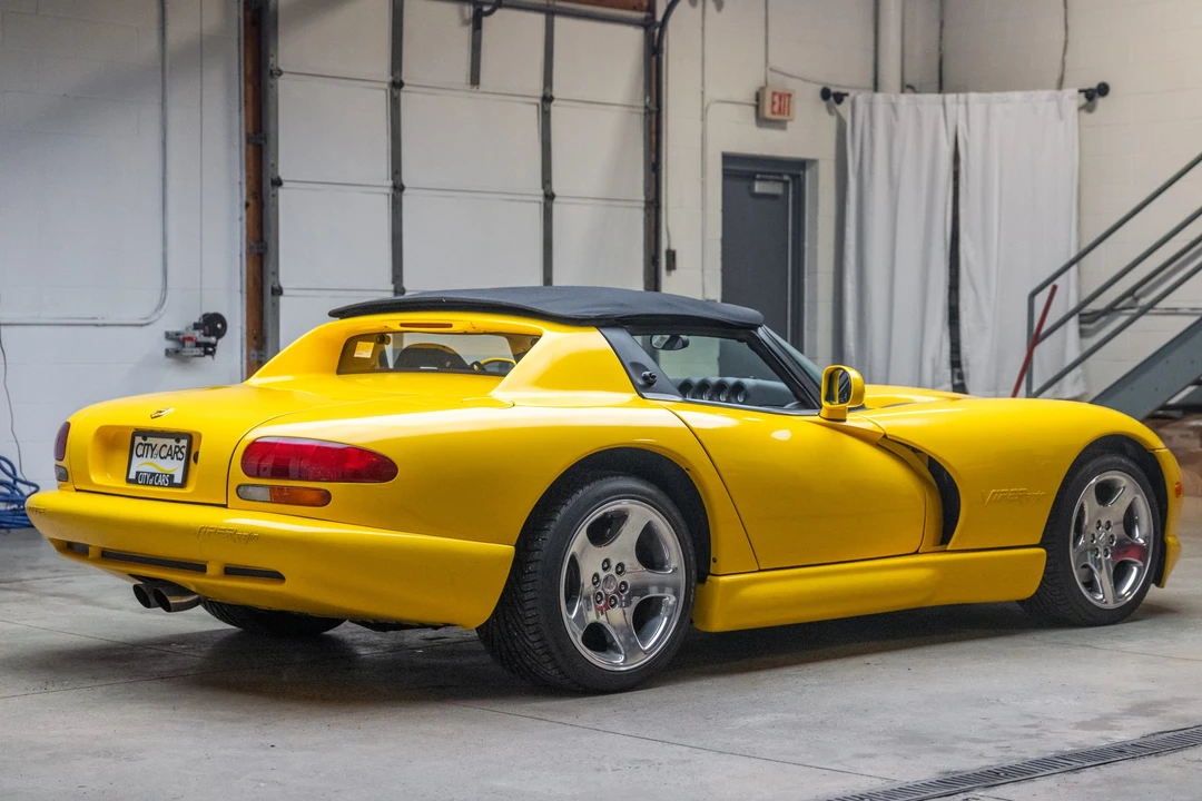 2001 Dodge Viper 2nd Gen - Image 13 of 31