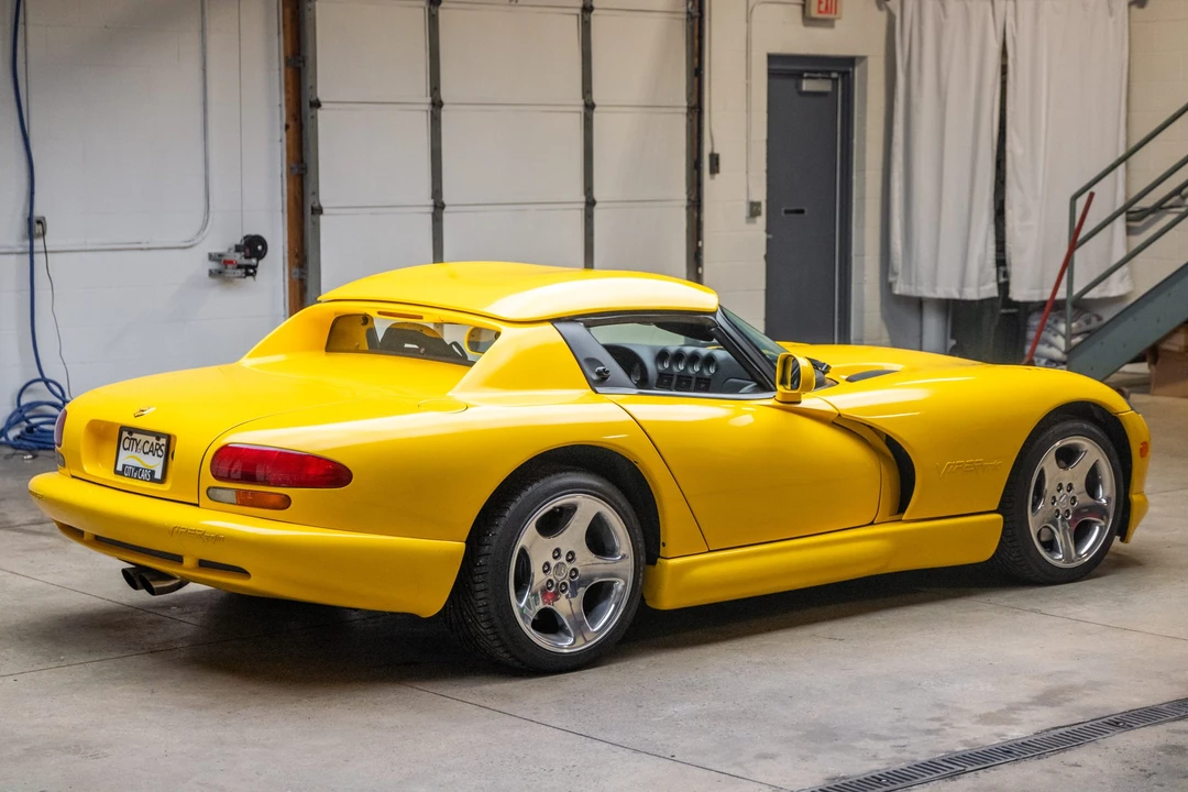2001 Dodge Viper 2nd Gen - Image 21 of 31