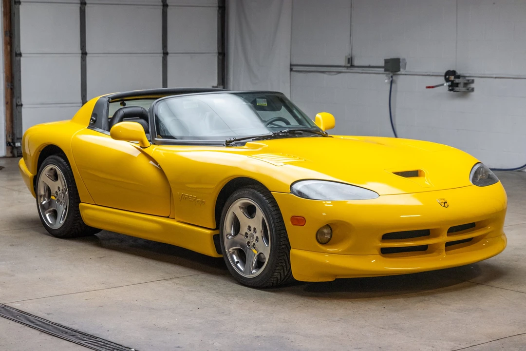 2001 Dodge Viper 2nd Gen - Image 4 of 31
