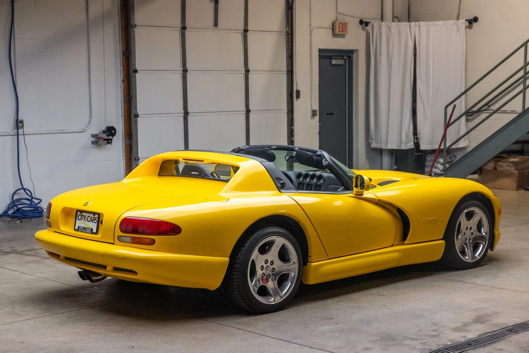 2001 Dodge Viper 2nd Gen - Image 5 of 31