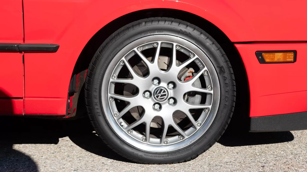 1992 Volkswagen Corrado - Image 28 of 31