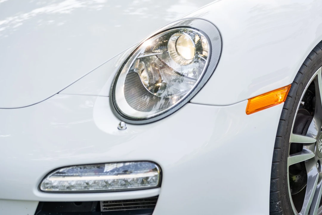 2011 Porsche 997 Carrera - Image 10 of 31