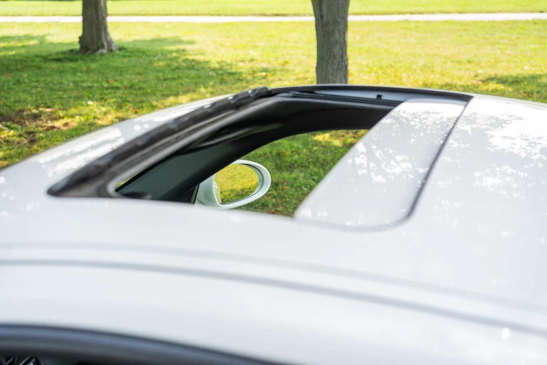2011 Porsche 997 Carrera - Image 18 of 31