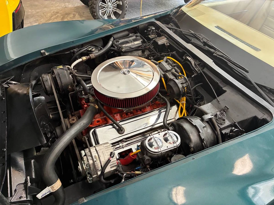 1977 Chevrolet Corvette C3 - Image 23 of 24